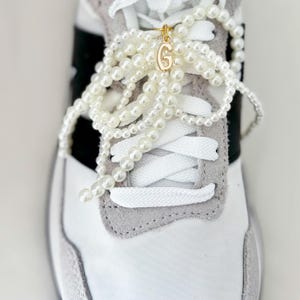 Pearl bow shoelace charm for sneakers personalized shoe tag custom initial charm with name pearl tassel Y2k Shoe lace charms gift for her
