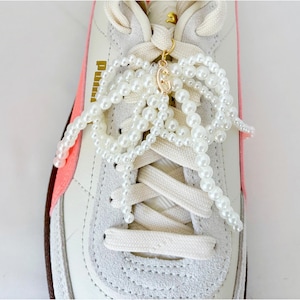 Pearl bow shoelace charm for sneakers personalized shoe tag custom initial charm with name pearl tassel Y2k Shoe lace charms gift for her