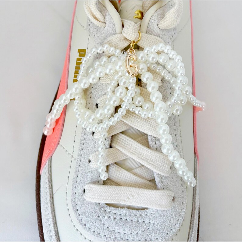 Pearl bow shoelace charm for sneakers personalized shoe tag custom initial charm with name pearl tassel Y2k Shoe lace charms gift for her