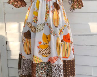 Sun-Bonnet-Sue Dress, one size fits most, summer dress, yellow floral dress, retro dress, elastic, dress, women dress, XL to 2XL