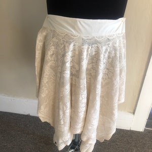 Cream lace skirt, Extra Small Skirt, Petite, full skirt, Over Skirt, handkerchief skirt, lace skirt, white skirt, cottagecore, women skirt