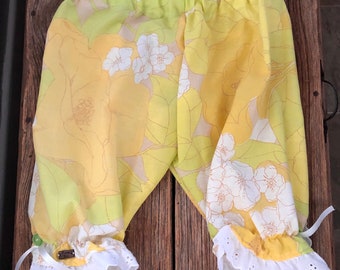 2 petits bloomers jaunes rétro junior/petite, bloomers en dentelle à œillets, shorts, slips, cottagecore, mori, grandmacore, bloomer en dentelle, sous-vêtements