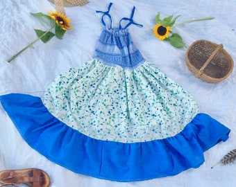 Robe d'été en coton bleu 2XSmall ou Junior, robe à bretelles, robe d'été, robe à volants, vêtements en bocaux, prêt à expédier, imprimé floral