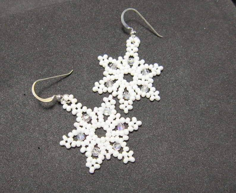 Snowflake Earrings, Seed Bead Earrings, Star Earrings, Seed Bead Snow Flake Earrings Sterling Silver Ear Wires 1186 image 4