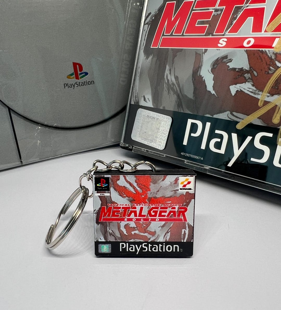 Ps1 Icon Keychain Metal Gear Solid PS1 Keychain: 3D Printed Miniature Game Case - Etsy