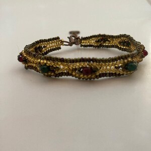 Herringbone stitch - Crystal and seed beads