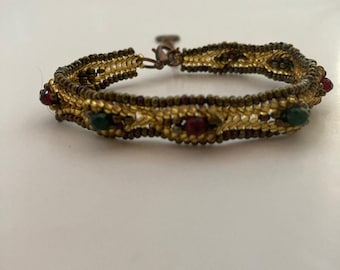 Herringbone stitch - Crystal and seed beads