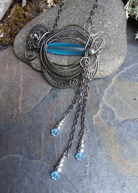 Twistedsisterarts Turquoise Blue Bead and Wird Pendant