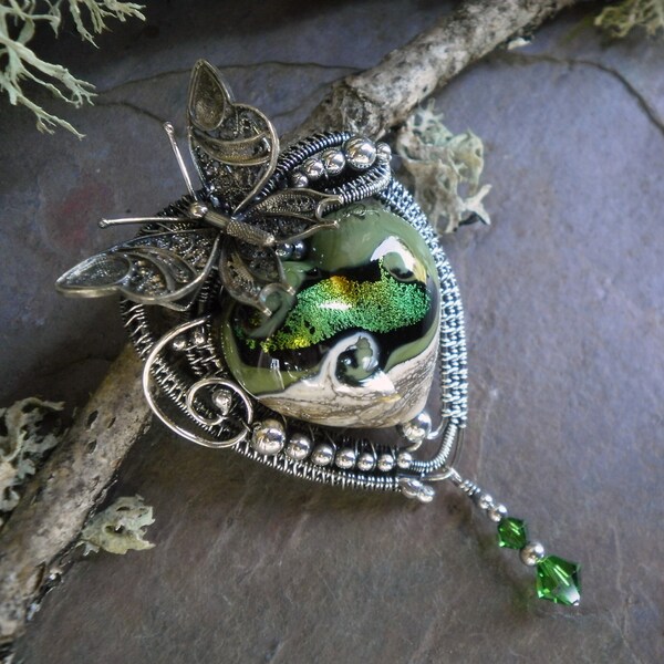 Sterling Silber Celestial grünen Mond Herz mit Schmetterling