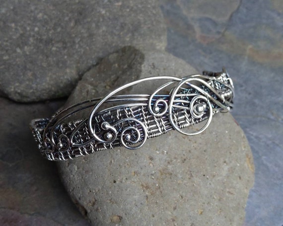 Twistedsisterarts Sterling Silver Bracelet Handwoven size 6 1/2 to 6 3/4