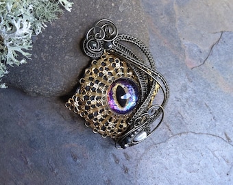 Gothic Steampunk Colorshifting Blue to Gold Eye Pin Pendant