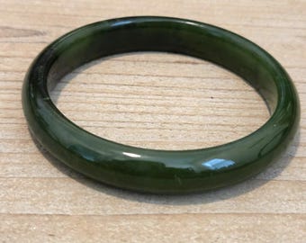 Vintage Tiefgrüner Nephrit Jade 18 cm Armreif