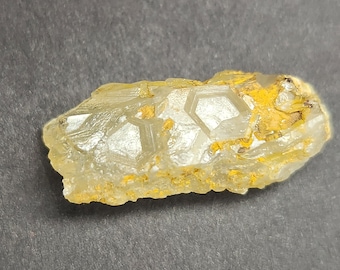 Crystal Towers Quartz BULK