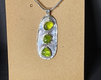 HANDMADE Peridot Silver Necklace from AZ