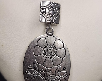 2 Tiered Silver Flower Dots Necklace