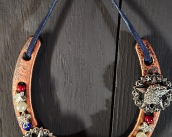 STAR Patriotic LUCKY Horseshoe Hanging Decor
