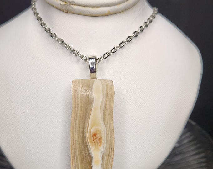 HANDMADE Cave-ite Silver Necklace