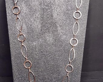 CIRCLE and Oval Gold Necklace 18
