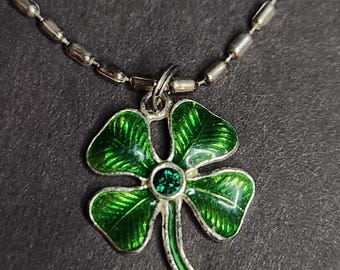 LUCKY Clover Bracelet
