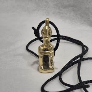 Naszyjnik z mosiądzu Bulul | Wisiorek z wizerunkiem boga ryżu Ifugao | Amulet z Kordyliery | Biżuteria z dziedzictwa filipińskiego | Dwa rozmiary | Rdzenna biżuteria filipińska