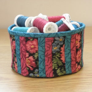 Quilted Fabric Bowl EDBL10 Wild Roses image 4