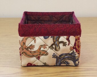 Quilted Fabric Box (UNBX04) Lizards