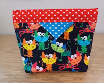 Quilted Snap Bag (SB107) Rainbow Cats