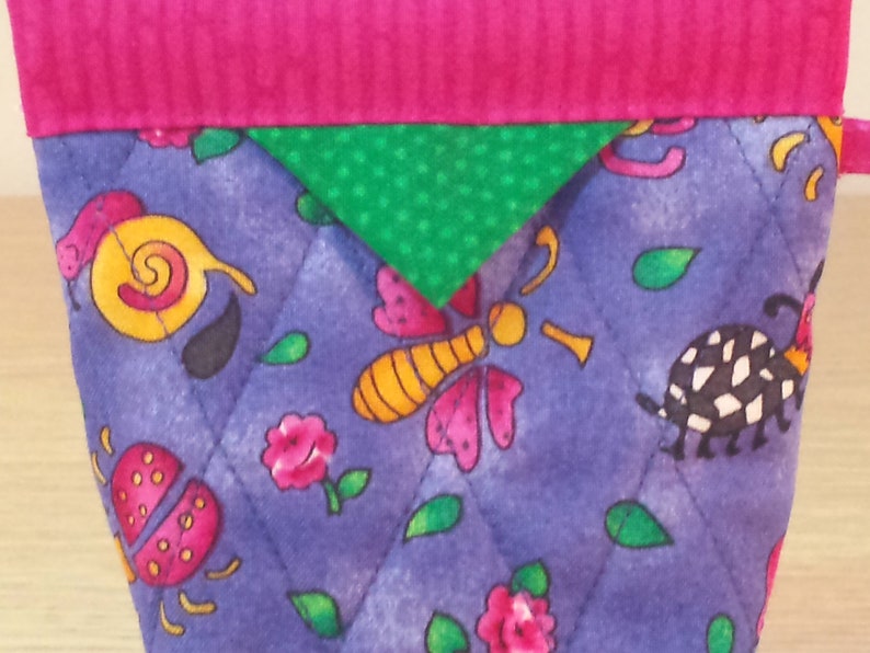 Bugs Quilted Snap Bag SB618