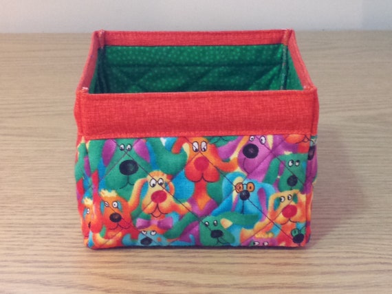 Quilted Fabric Box (UNBX12) Puppy Dogs