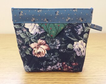 Quilted Snap Bag (SB844) Roses