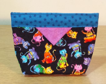 Quilted Snap Bag (SB031) cats