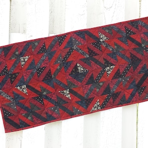 Cedar Arrow Table Runner (EDTR42)