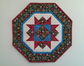 Quilted Star Table Topper (EDTT30) Floral