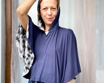 Reversible poncho in cotton jersey. Luxury loungewear handmade by LSL for her