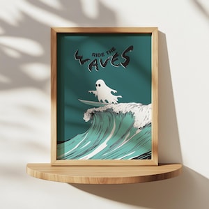 Surfer sur les vagues fantômes imprimable, impression numérique de surf d&#39;Halloween, art mural téléchargeable Halloween fantôme amusant, décoration murale imprimable Airbnb