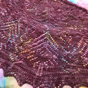 Tealeaf Tarot Shawl Knitting Pattern image 6