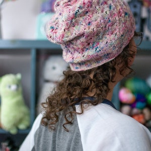 Prismatic Spray, a Dungeons & Dragons-inspired hat knitting pattern for geeky knitters image 2