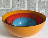 Set of 3 Midcentury Modern vintage Finel enamel bowls Finland Scandinavian Red Orange Blue