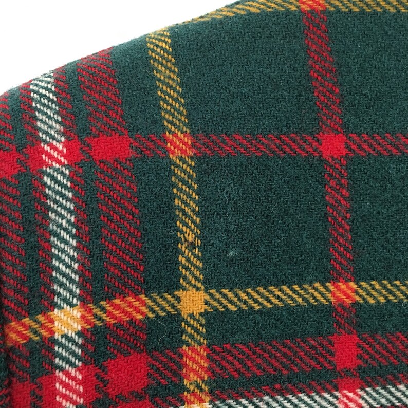 Vintage Pendleton wool plaid Women/'s jacket Knockabouts button down yellow green shirt red