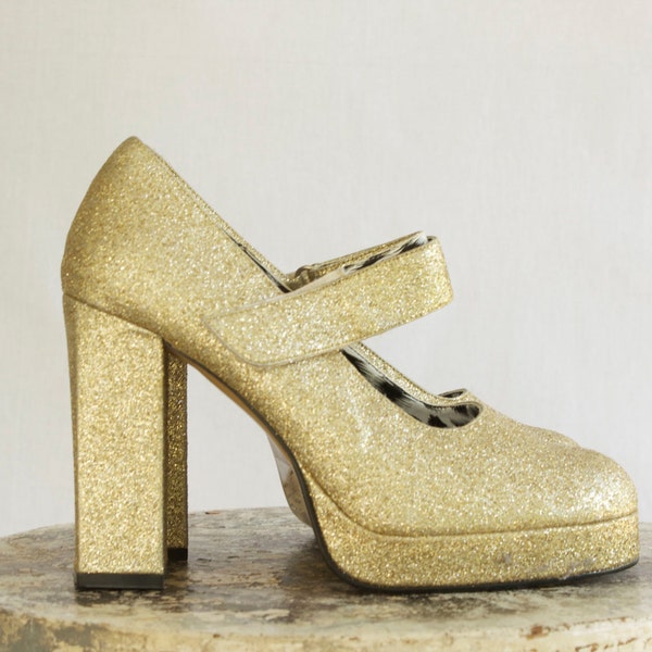 1990s Glitter Gold Platform Heels Size 7.5