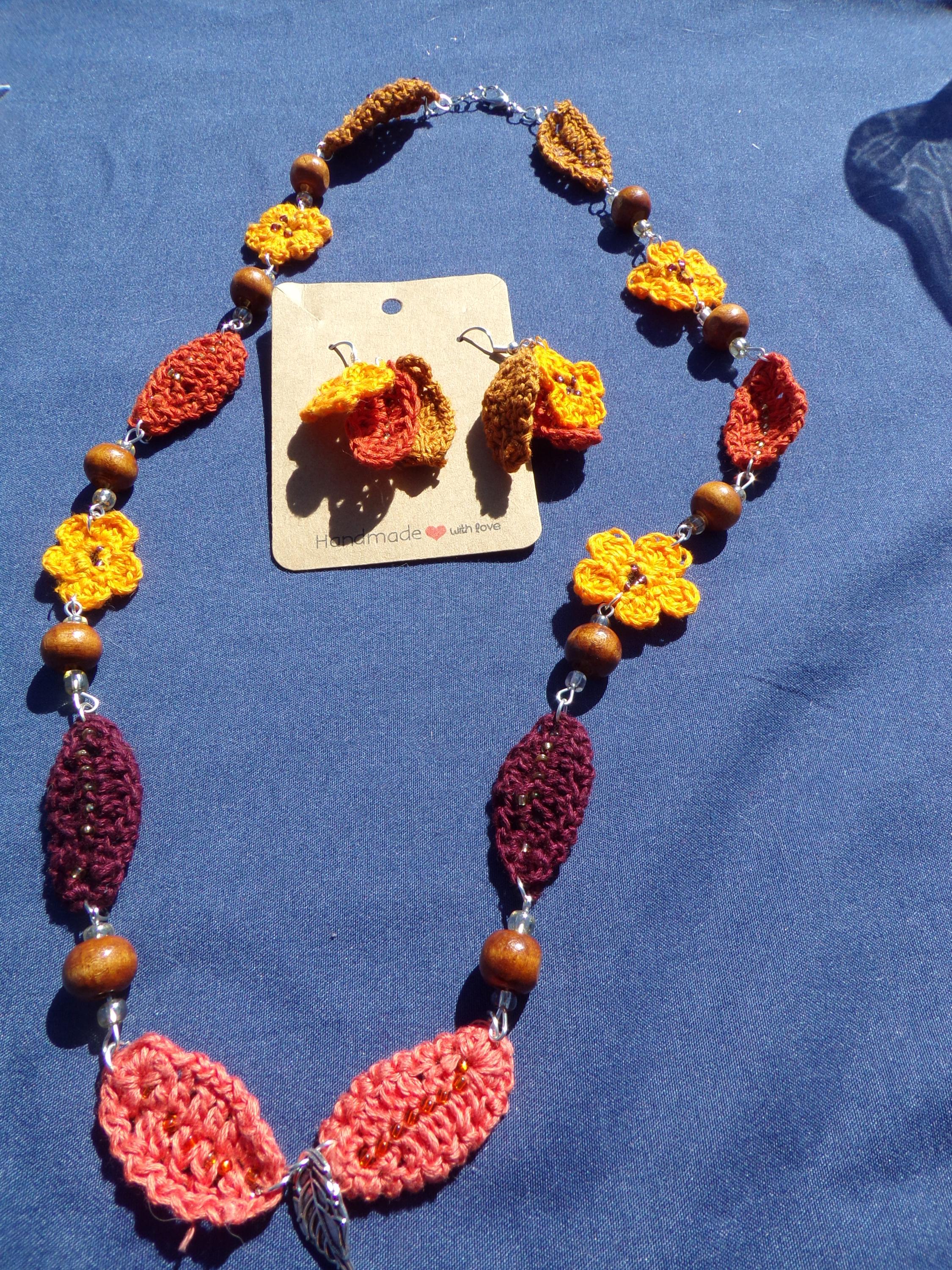 Autumn leaves necklace set: Handmade Statement Jewelry - Thumbnail 2