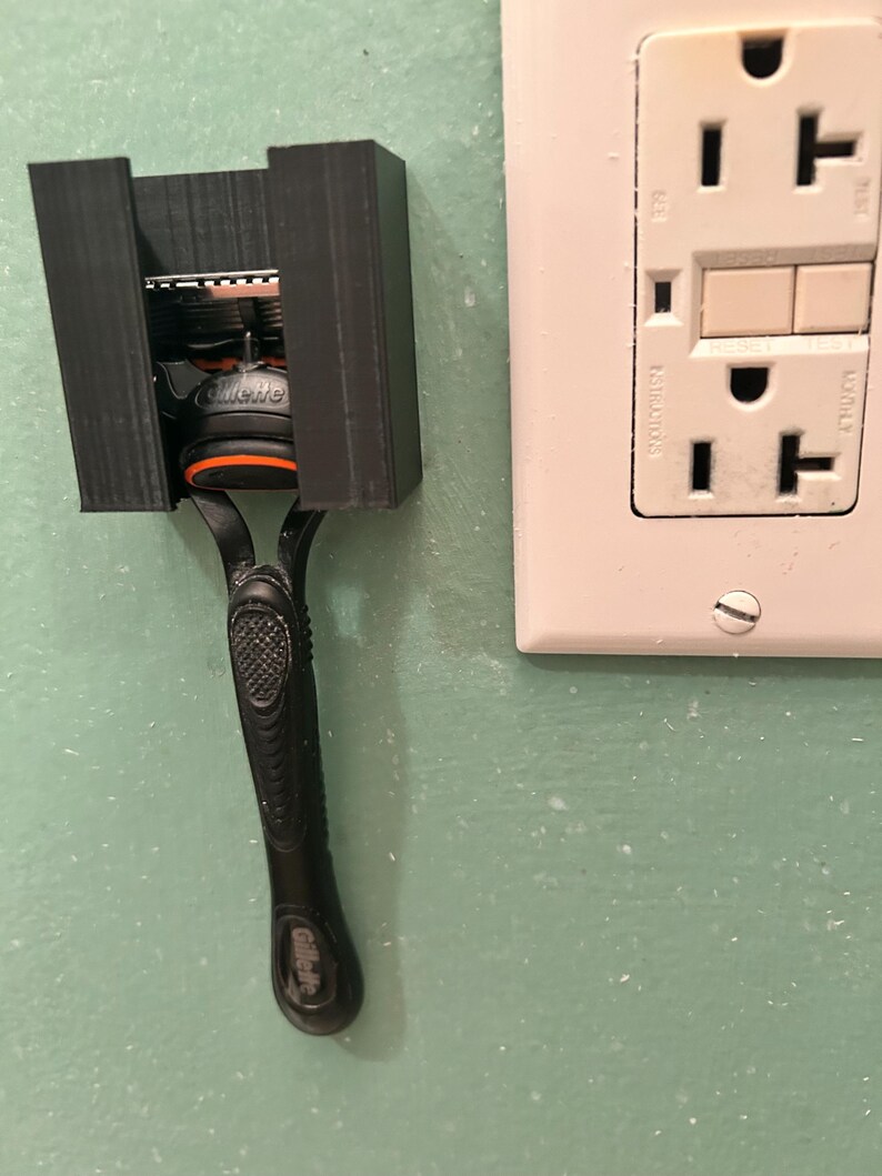 Wall-mounted 3D Printed Razor Holder – Compact & Durable Design - Etsy