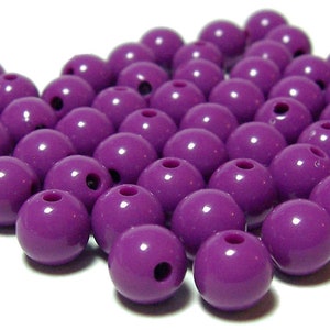 8mm Smooth Round Acrylic Beads in Red Violet 50 pcs