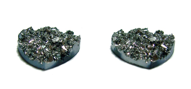 20mm Heart shaped Faux Druzy Hematite color Nugget Cabochons 2pcs image 2