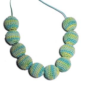 Perline all'uncinetto fatte a mano da 12 mm Sea Island Citrus mix di colori verdi e blu 10 perline