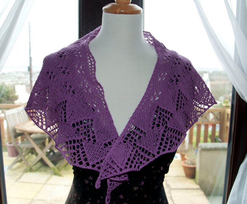 Handknitted Shawl in Mauve image 2