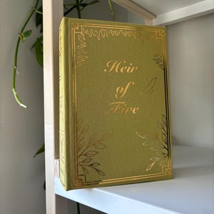 Vintage Green Book Cover, Printable Book Covers, Gold