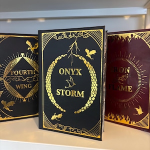 Onyx Storm Book Cover Design PNG File, Cover Art, Vinyl Design, Book Cover Design, Bookbinding