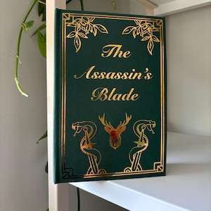 The Assassin&#39;s Blade Bookbinding Cover Design PNG Digital File, Throne of Glass Book 0.5, Vinyl Book Cover Design, Cover Art, Cricut