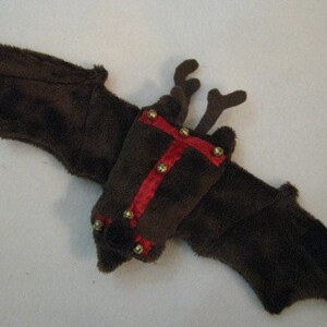 Reindeer Bat Cup Sleeve image 3